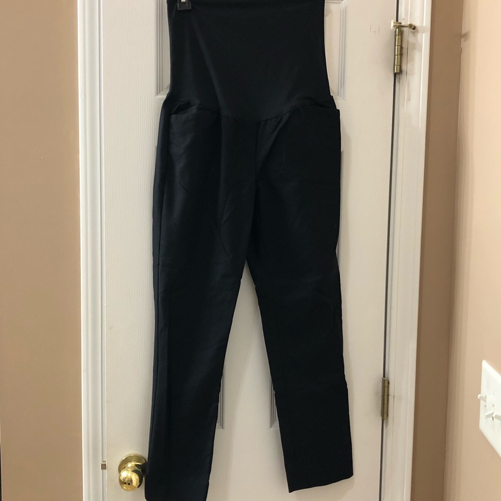 Gap maternity slim crop slacks